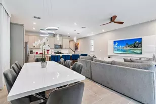 2372 Zaballina Pl, Kissimmee, FL 34747 - Photo 7