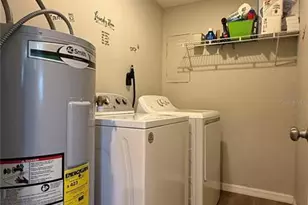 111 Palencia Rd, Auburndale, FL 33823 - Photo 11