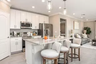 2799 San Marco Wy, Winter Haven, FL 33884 - Photo 3