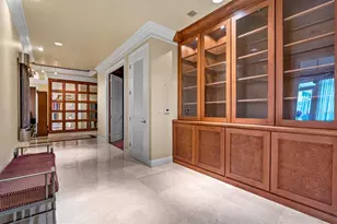 100 S Eola Dr, Orlando, FL 32801 - Photo 29