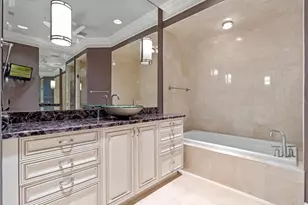 100 S Eola Dr, Orlando, FL 32801 - Photo 45