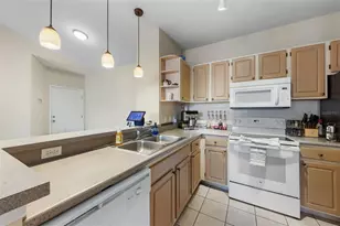 2549 Maitland Crossing Way, Orlando, FL 32810 - Photo 7