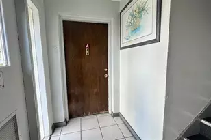 1651 W Oak Ridge Rd, Orlando, FL 32809 - Photo 3