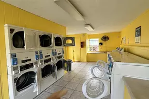 1651 W Oak Ridge Rd, Orlando, FL 32809 - Photo 15