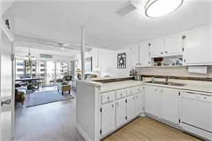 4821 Saxon Dr, New Smyrna Beach, FL 32169 - Photo 11