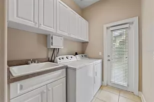 1544 Hunters Mill Pl, Oviedo, FL 32765 - Photo 19