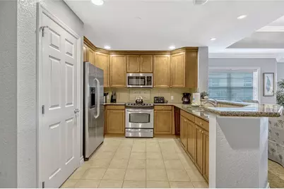 7652 Whisper Way #301, Reunion, FL 34747 - Photo 17