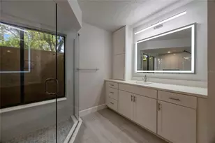 1270 St Tropez Cir, Orlando, FL 32806 - Photo 39