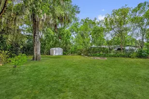 247 S Marydell Ave, Deland, FL 32720 - Photo 15