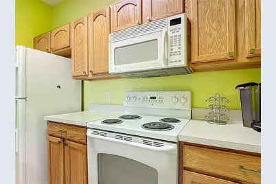 2781 Almaton Loop #404, Kissimmee, FL 34747 - Photo 13