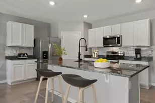 2900 Sunridge Loop, Saint Cloud, FL 34771 - Photo 11