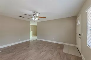 3641 Mandalay Ct, Orlando, FL 32818 - Photo 7