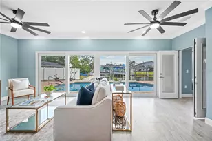 8704 Bay Crest Ln, Tampa, FL 33615 - Photo 23