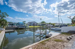 8704 Bay Crest Ln, Tampa, FL 33615 - Photo 79