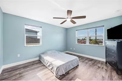 8704 Bay Crest Lane, Tampa, FL 33615 - Photo 51