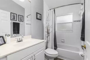 7749 Victoria Cove Ct, Fort Myers, FL 33908 - Photo 19