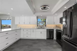 1903 SE 40th Terrace, Cape Coral, FL 33904 - Photo 11