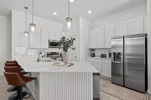 10436 Ebb Tide Ln, Orlando, FL 32821 - Photo 5