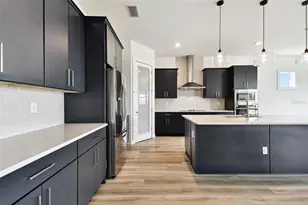 8936 Sanders Tree Loop, Wesley Chapel, FL 33545 - Photo 27