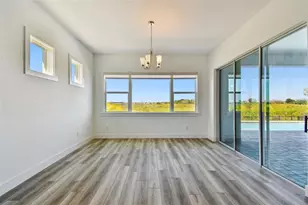 8936 Sanders Tree Loop, Wesley Chapel, FL 33545 - Photo 17