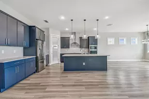 8936 Sanders Tree Loop, Wesley Chapel, FL 33545 - Photo 17