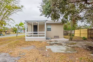 2001 16th St S, Saint Petersburg, FL 33705 - Photo 17