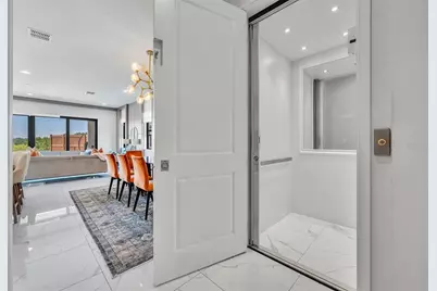 7613 Toscana Boulevard, Orlando, FL 32819 - Photo 9