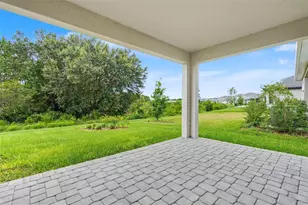2366 Wise River Ln, Zephyrhills, FL 33539 - Photo 3