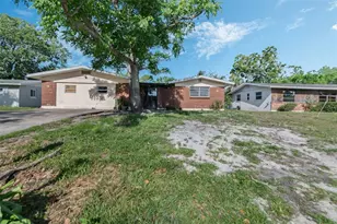 1136 Lakewood Park Dr, Daytona Beach, FL 32117 - Photo 1