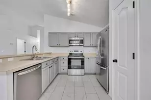 131 Calabria Springs Cove, Sanford, FL 32771 - Photo 11