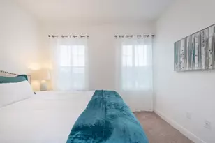 470 Lake Shore Pkwy, Davenport, FL 33896 - Photo 23