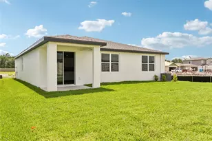 1752 Brekey Wy, Zephyrhills, FL 33541 - Photo 11