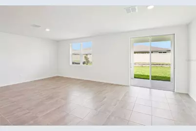 1752 Brekey Way, Zephyrhills, FL 33541 - Photo 5