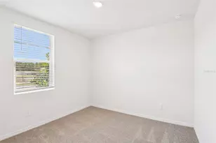 1752 Brekey Wy, Zephyrhills, FL 33541 - Photo 19