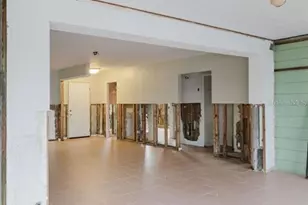 17401 1st St E, Redington Shores, FL 33708 - Photo 3