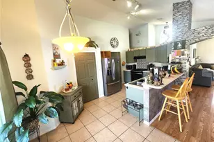 2426 Hybrid Dr, Kissimmee, FL 34758 - Photo 9