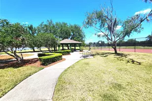 2426 Hybrid Dr, Kissimmee, FL 34758 - Photo 35