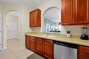 4126 Breakview Dr, Orlando, FL 32819 - Photo 11