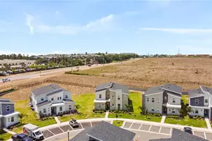 9084 Sommerset Hills Dr, Davenport, FL 33896 - Photo 3