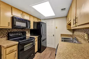 1728 Townhall Ln, Orlando, FL 32807 - Photo 13