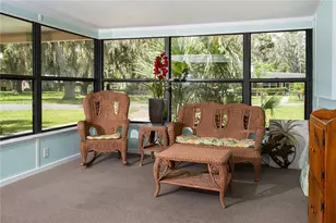 951 Co Rd 453, Lake Panasoffkee, FL 33538 - Photo 17