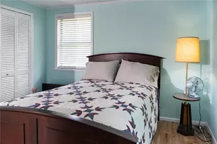 951 Co Rd 453, Lake Panasoffkee, FL 33538 - Photo 15