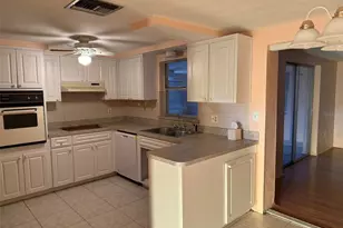 4800 Fleetwood St, New Port Richey, FL 34653 - Photo 7