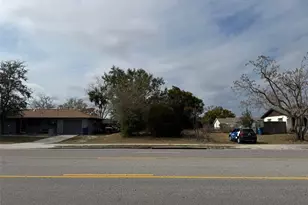 5483 Mariner Blvd, Spring Hill, FL 34609 - Photo 1