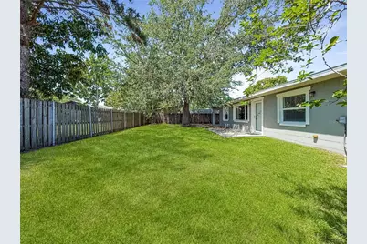 136 Poinsettia Drive, Kissimmee, FL 34743 - Photo 13