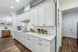 7748 Four Seasons Blvd, Kissimmee, FL 34747 - Photo 7