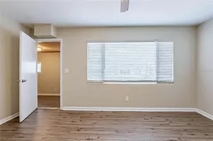 912 Magnolia Dr, Clearwater, FL 33756 - Photo 15