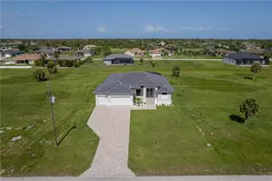 193 Rotonda Blvd S, Rotonda West, FL 33947 - Photo 5