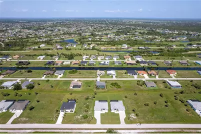 221 Rotonda Boulevard S, Rotonda West, FL 33947 - Photo 37