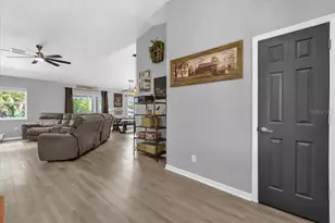 326 Woodland Trl, Lady Lake, FL 32159 - Photo 5